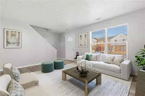 3845 Schooner Trl, Chesapeake, VA 23321