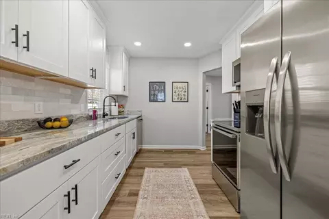 Kitchen - 2116 Silbert Rd, Norfolk, VA 23509 photo 1 of 2