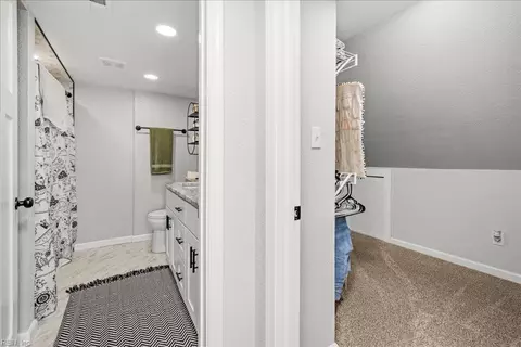 Entry Way - 2116 Silbert Rd, Norfolk, VA 23509 photo 9 of 9