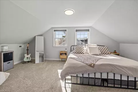 Bedroom - 2116 Silbert Rd, Norfolk, VA 23509 photo 5 of 7