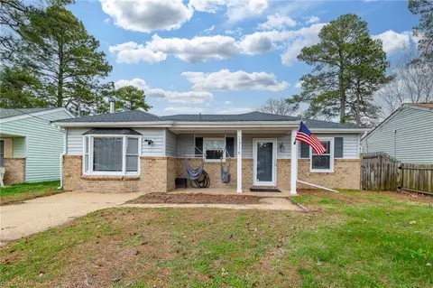 1716 Lockard Ave, Chesapeake, VA 23320