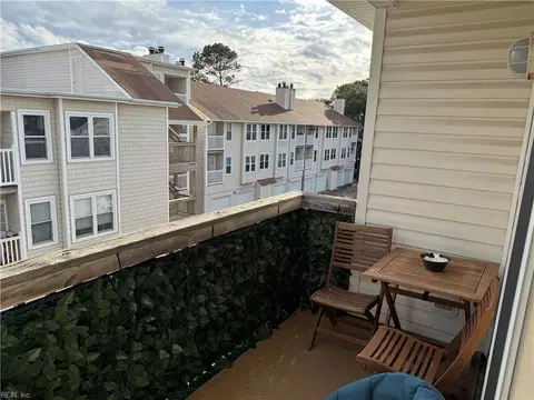 2325 W Great Neck Rd #203, Virginia Beach, VA 23451