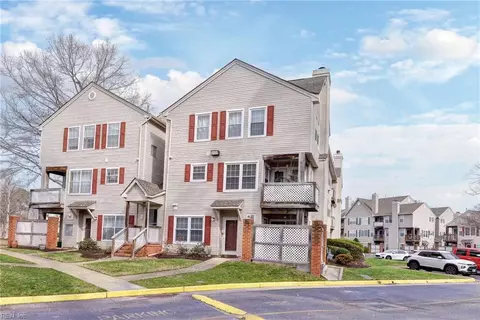 12763 Daybreak Cir, Newport News, VA 23602