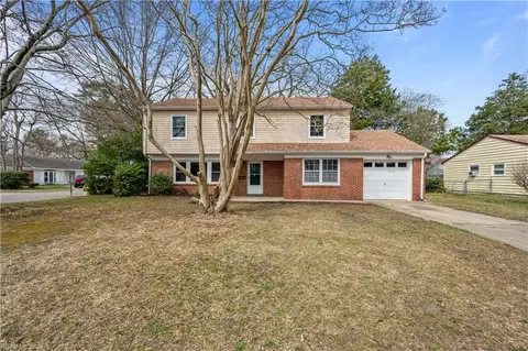 461 Chisholm Dr, Virginia Beach, VA 23452