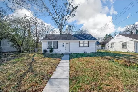 209 Roane Dr, Hampton, VA 23669