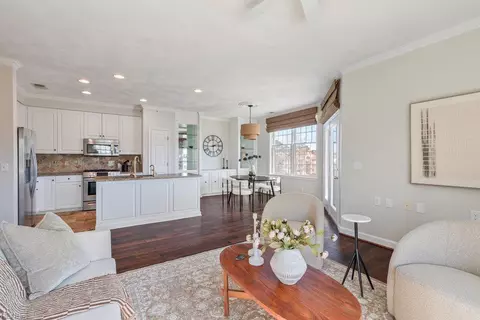 2301 Page Harbor Lndg #207, Virginia Beach, VA 23451
