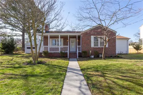 843 Mayfield Ave, Norfolk, VA 23518