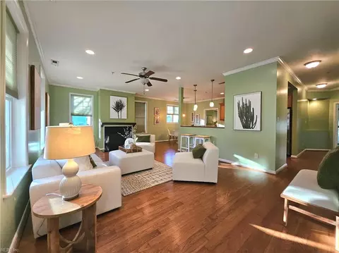 214 S Second St, Hampton, VA 23664