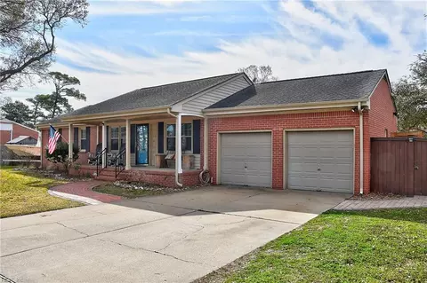 3005 Cape Henry Dr, Virginia Beach, VA 23451