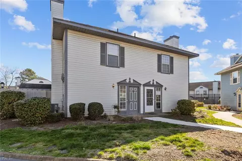 4565 Genoa Cir, Virginia Beach, VA 23462