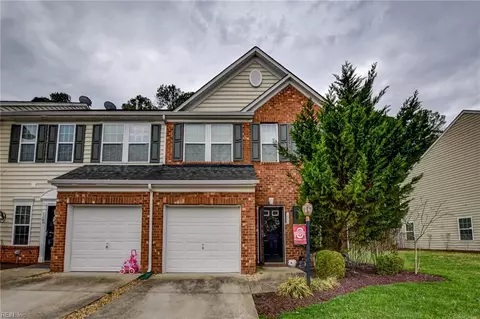 121 Brock St, Yorktown, VA 23690