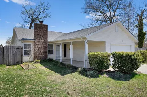 3529 Daisy Cres, Virginia Beach, VA 23453
