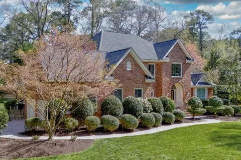 1513 W Little Neck Rd, Virginia Beach, VA 23452