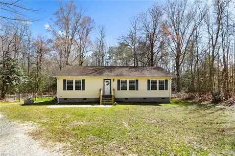93 Beechland Rd, Elberon, VA 23846