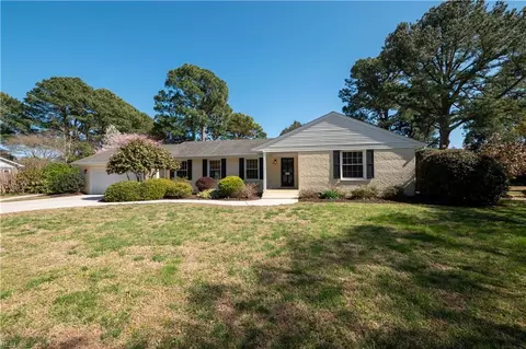 1725 Whiteside Ln, Virginia Beach, VA 23454