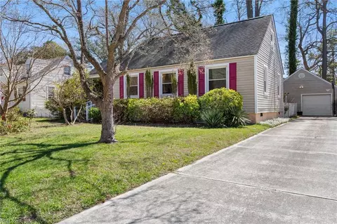 419 E Westmont Ave, Norfolk, VA 23503
