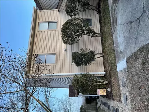 3829 Buchanan Dr, Virginia Beach, VA 23453