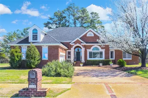 1918 Lancing Crest Ln, Chesapeake, VA 23323