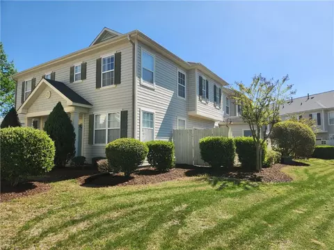 1529 Hambledon Loop, Chesapeake, VA 23320