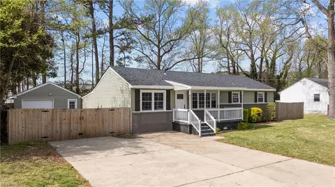 513 Delham Rd, Portsmouth, VA 23701