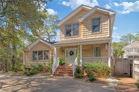 2245 Sandalwood Rd, Virginia Beach, VA 23451