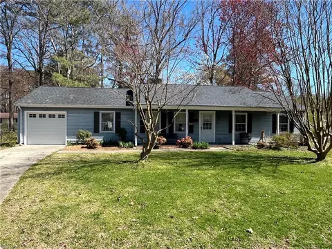 704 Lance Dr, Newport News, VA 23601