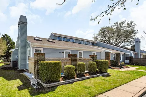 1416 Lake Huron Dr, Virginia Beach, VA 23464