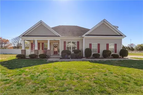 5005 Benson Ct, Suffolk, VA 23435
