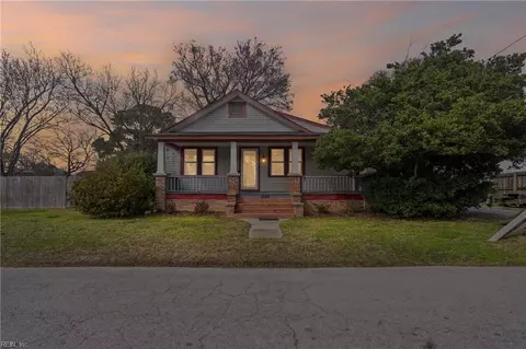 1005 Mayfield Ave, Chesapeake, VA 23324