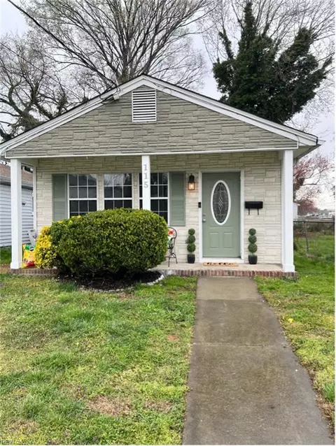 115 Maplewood St, Hampton, VA 23669
