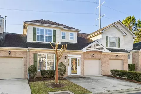 1523 Aldershot Ln #102, Chesapeake, VA 23320
