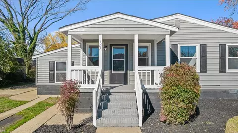 1007 E Russell Ct, Newport News, VA 23605