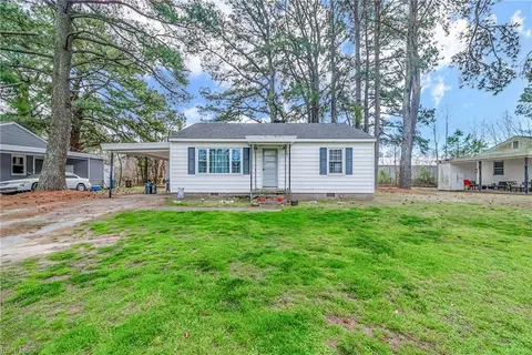 2200 Wilroy Rd, Suffolk, VA 23434