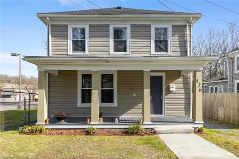 426 Jackson St, Suffolk, VA 23434