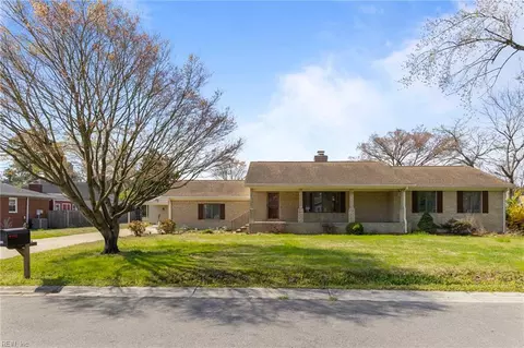 901 Gould Ave, Chesapeake, VA 23320