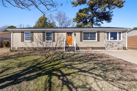 1428 Welcome Rd, Portsmouth, VA 23701