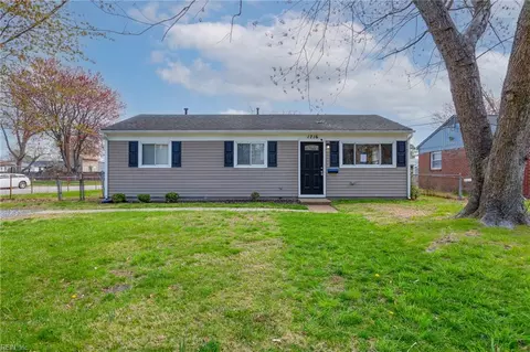 1716 Rozzelle Rd, Hampton, VA 23663