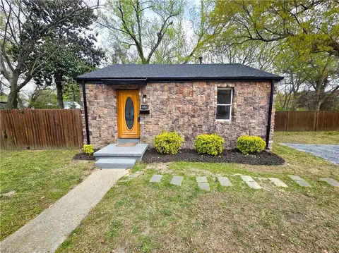 4802 Vick St, Portsmouth, VA 23701