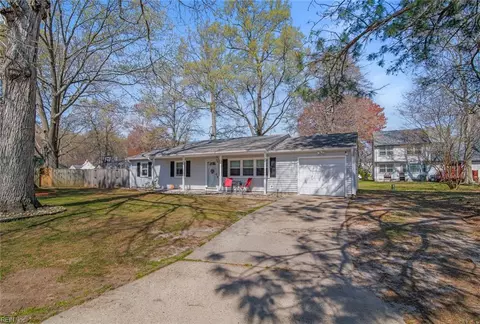 305 Markos Ct, Hampton, VA 23666