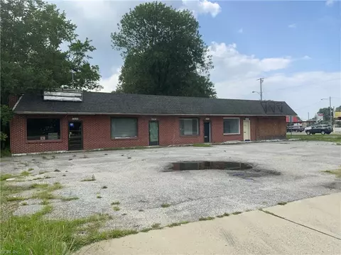 1293 N King St, Hampton, VA 23669