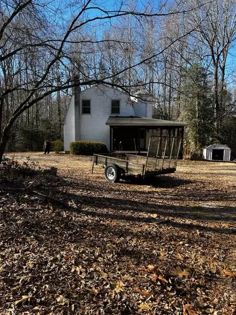 9893 S Quay Rd, Suffolk, VA 23437