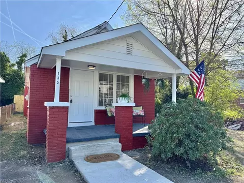 135 Filbert St, Norfolk, VA 23505