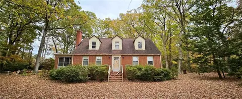 4841 Brigadoon Dr, Virginia Beach, VA 23455