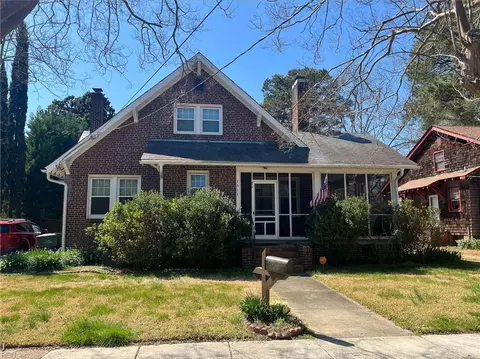 1511 Versailles Ave, Norfolk, VA 23509