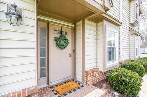 1308 Sand Bunker Arch Arch #A, Chesapeake, VA 23320