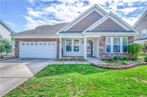 2237 Tuliptree Cir, Suffolk, VA 23435