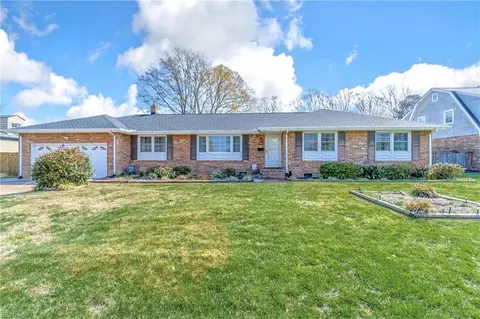 144 Convention Dr, Virginia Beach, VA 23462