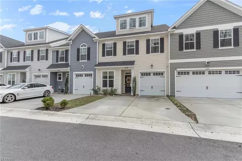 608 Rhema Rd, Virginia Beach, VA 23462