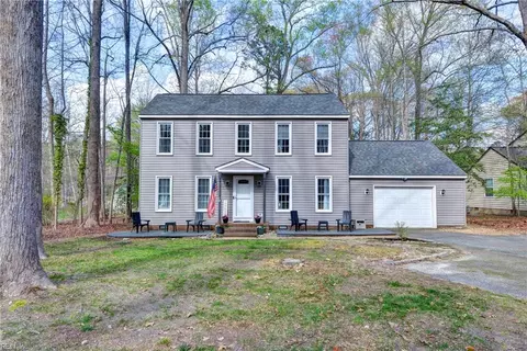 102 Warrens Pond Rd, Toano, VA 23168