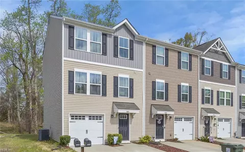 1005 Lakeview Cv, Smithfield, VA 23430